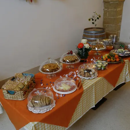 Alojamento de Acomodação e Pequeno-almoço Residenza Mosco