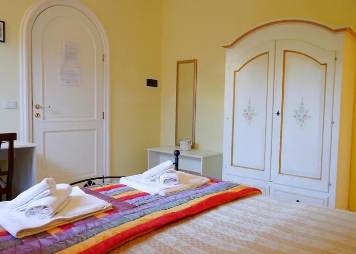 Residenza Mosco Alojamento de Acomodação e Pequeno-almoço Tuglie