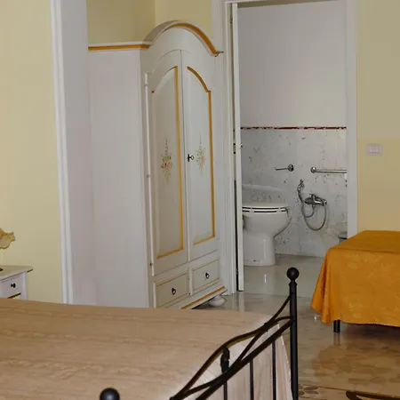 ベッド・アンド・ブレックファスト Residenza Mosco *